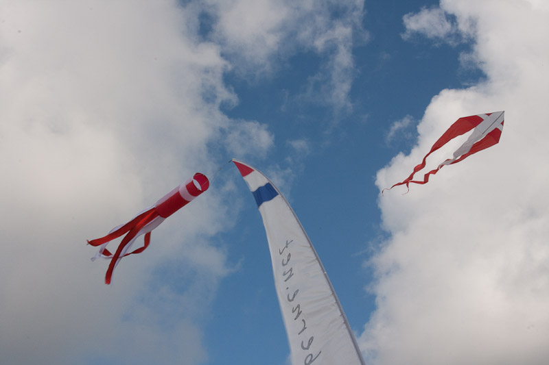 Windsock,Danmark,Mirai: Red, White